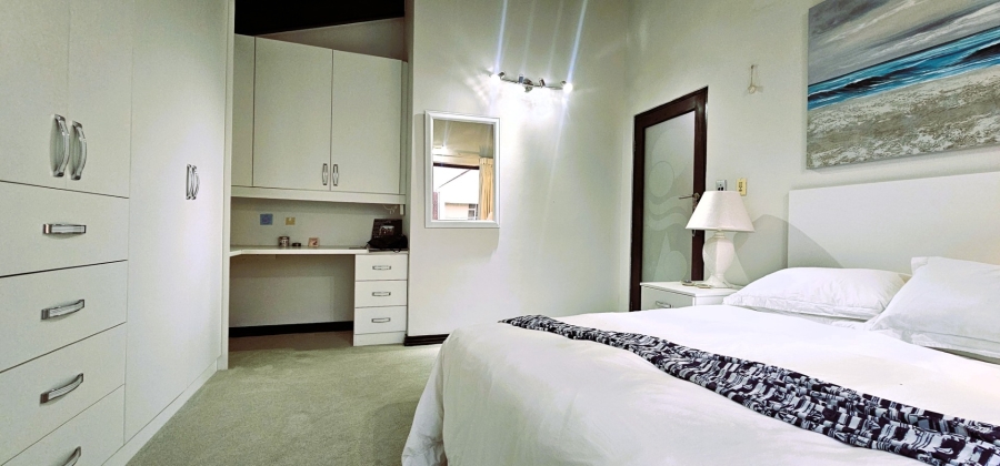 5 Bedroom Property for Sale in Calypso Beach Western Cape